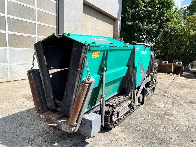 Vögele Super 800 Typ 0790 (110879) - Асфалтен поплочувач: слика 2 Vögele Super 800 Typ 0790 (110879) - Асфалтен поплочувач: слика 2
