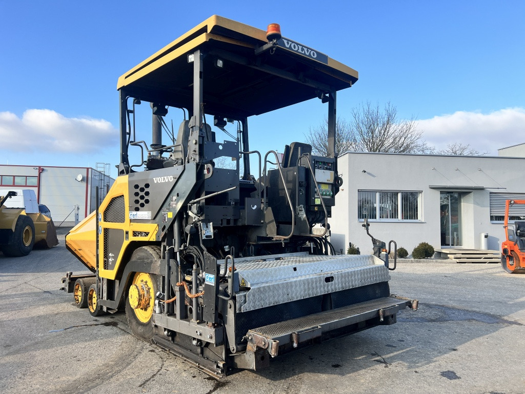 Volvo 6870 C (111414) - Асфалтен поплочувач: слика 3 Volvo 6870 C (111414) - Асфалтен поплочувач: слика 3