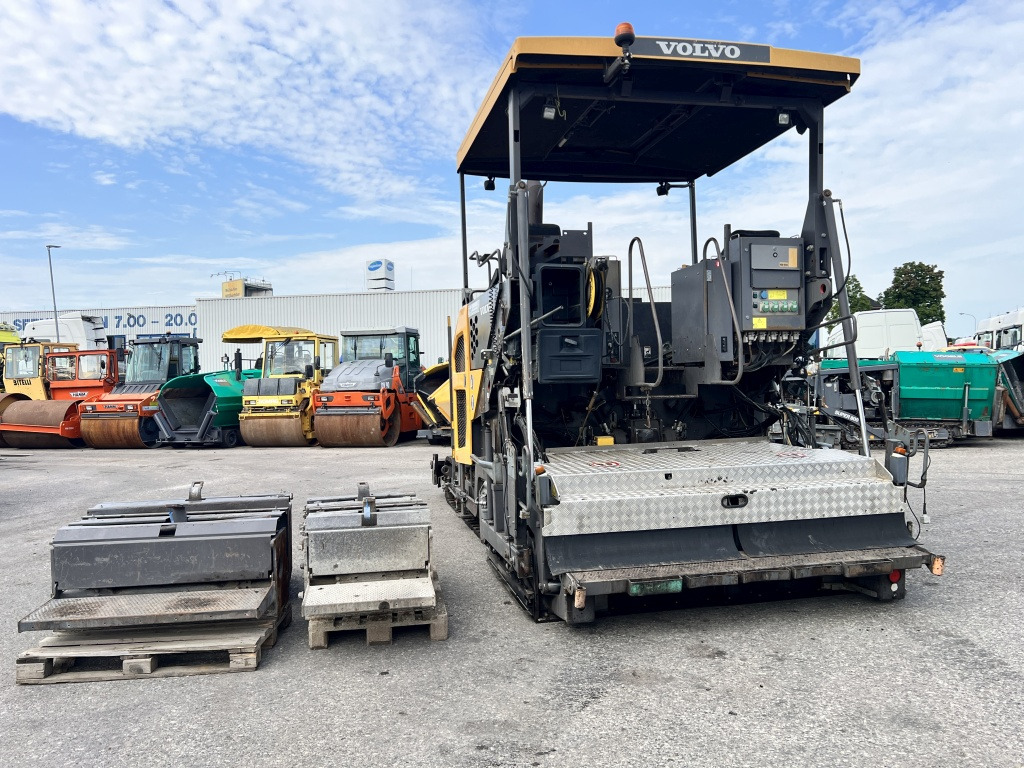 Volvo ABG P 7820 C (111649) - Асфалтен поплочувач: слика 4 Volvo ABG P 7820 C (111649) - Асфалтен поплочувач: слика 4