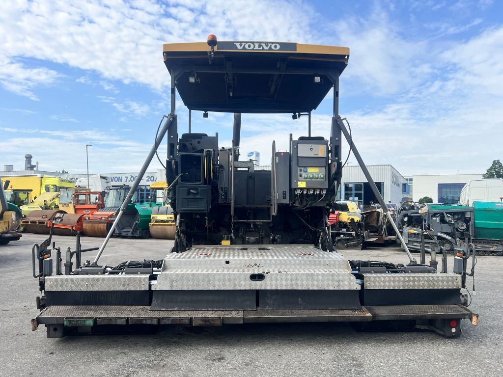 Volvo ABG P 7820 C (111649) - Асфалтен поплочувач: слика 5 Volvo ABG P 7820 C (111649) - Асфалтен поплочувач: слика 5