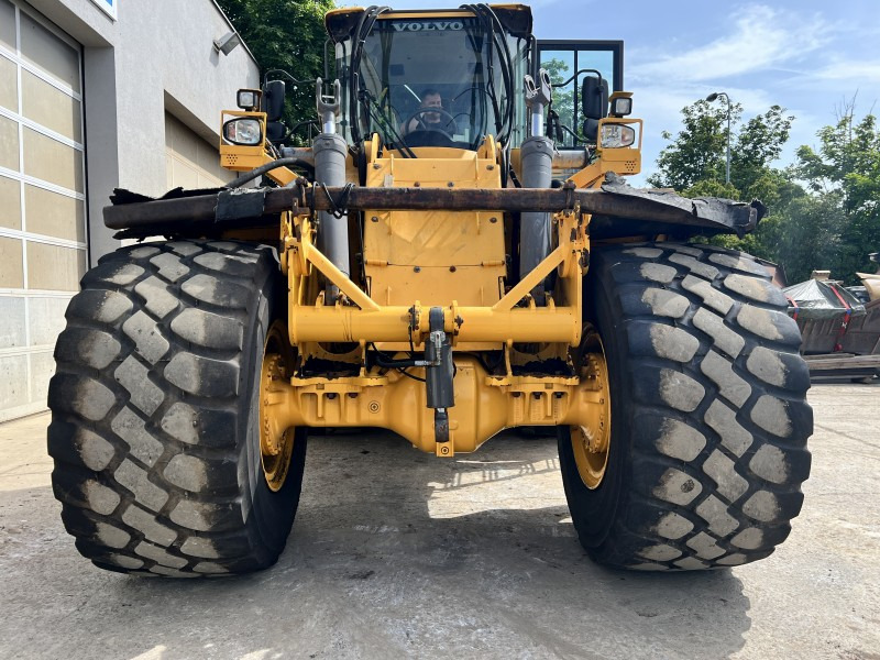Volvo L 180 G HL (110940) - Натоварувач на тркала: слика 2 Volvo L 180 G HL (110940) - Натоварувач на тркала: слика 2