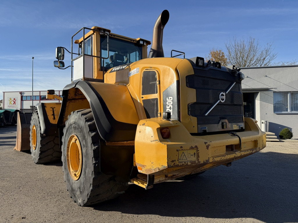 Volvo L 250 G (111749) - Натоварувач на тркала: слика 4 Volvo L 250 G (111749) - Натоварувач на тркала: слика 4