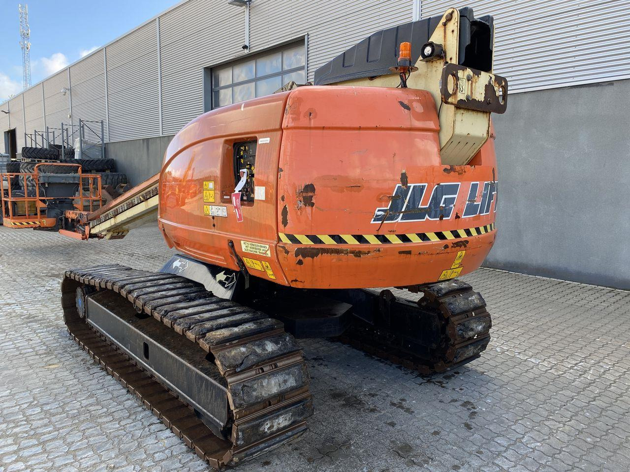 JLG 660SJC - Телескопска платформа: слика 2 JLG 660SJC - Телескопска платформа: слика 2
