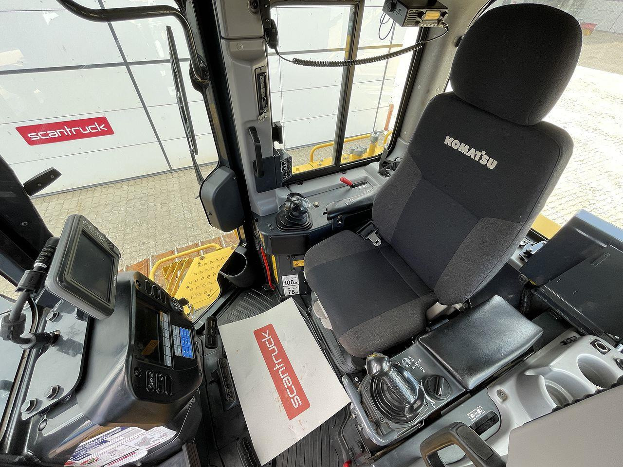 Komatsu D65PXI-18EO - Булдожер: слика 3 Komatsu D65PXI-18EO - Булдожер: слика 3