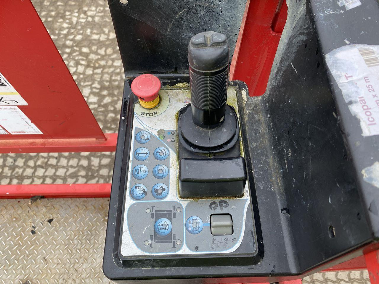 Manitou 140SC - Кревач ножица: слика 3 Manitou 140SC - Кревач ножица: слика 3