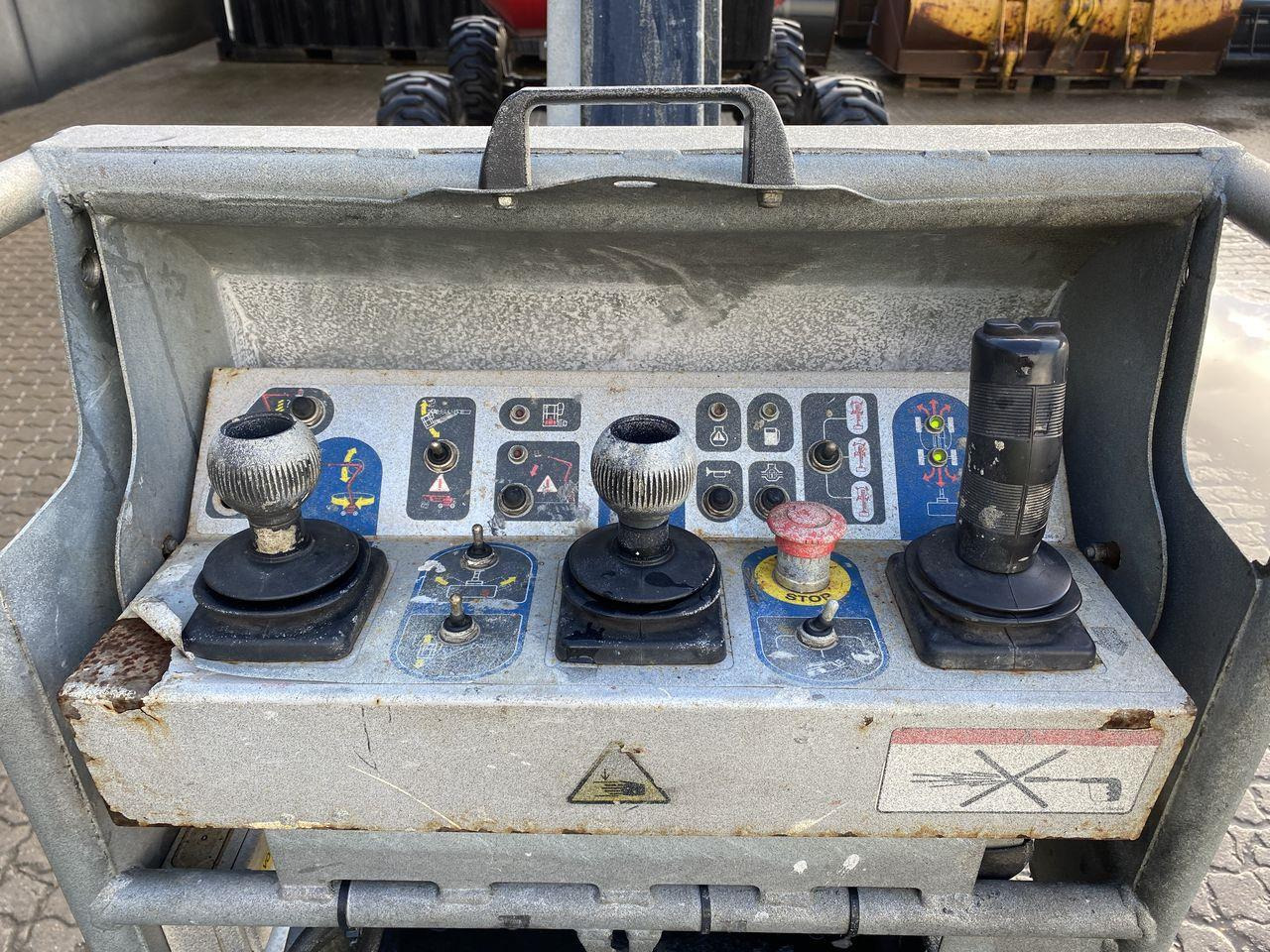 Manitou 180ATJ 2 RC - Дигачка зглобна платформа: слика 3 Manitou 180ATJ 2 RC - Дигачка зглобна платформа: слика 3