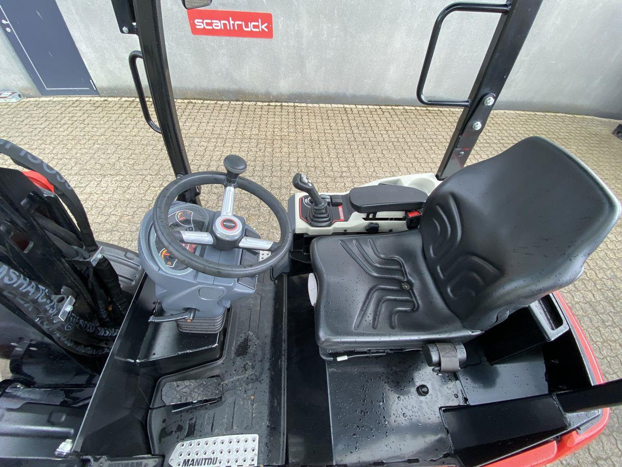 Manitou MLA 2-25H 4P - Земјоделски натоварувач: слика 3 Manitou MLA 2-25H 4P - Земјоделски натоварувач: слика 3