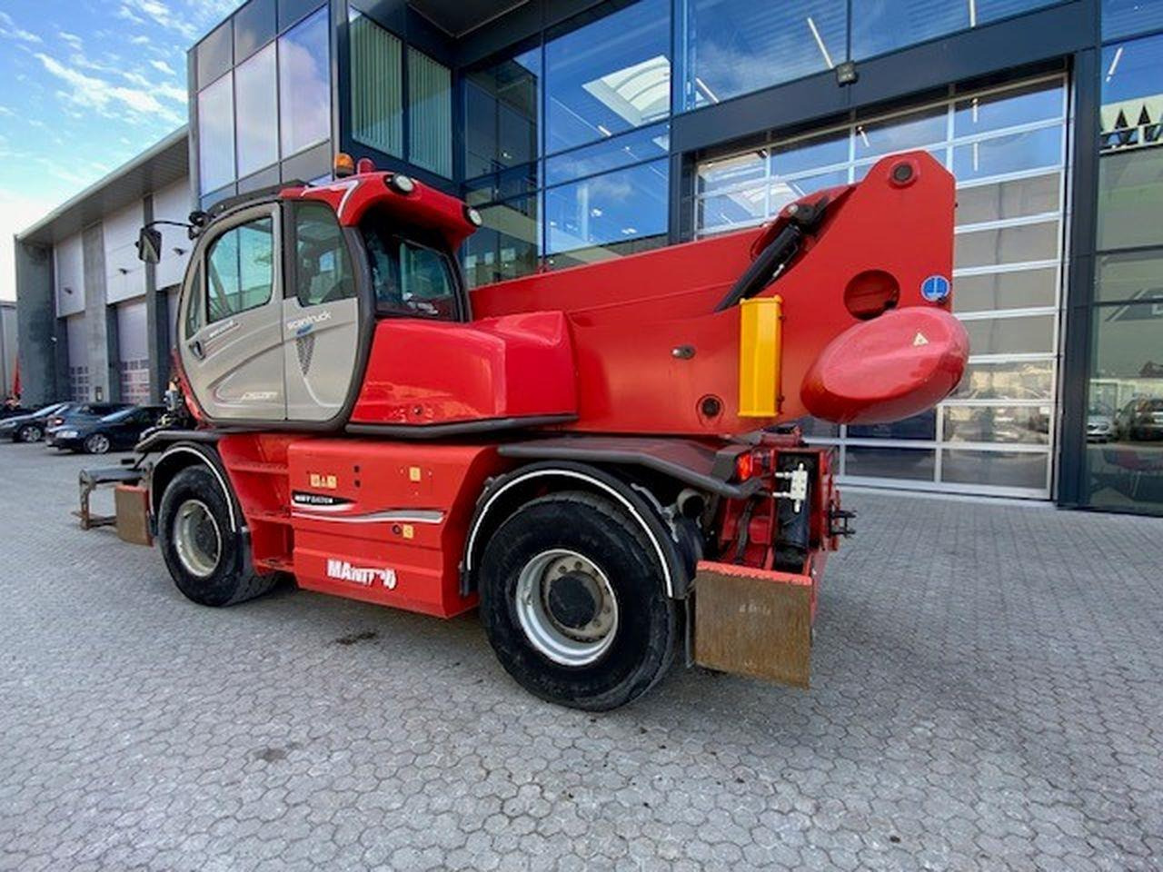 Manitou MRT2470 P+ - Телескопски ракувач: слика 2 Manitou MRT2470 P+ - Телескопски ракувач: слика 2