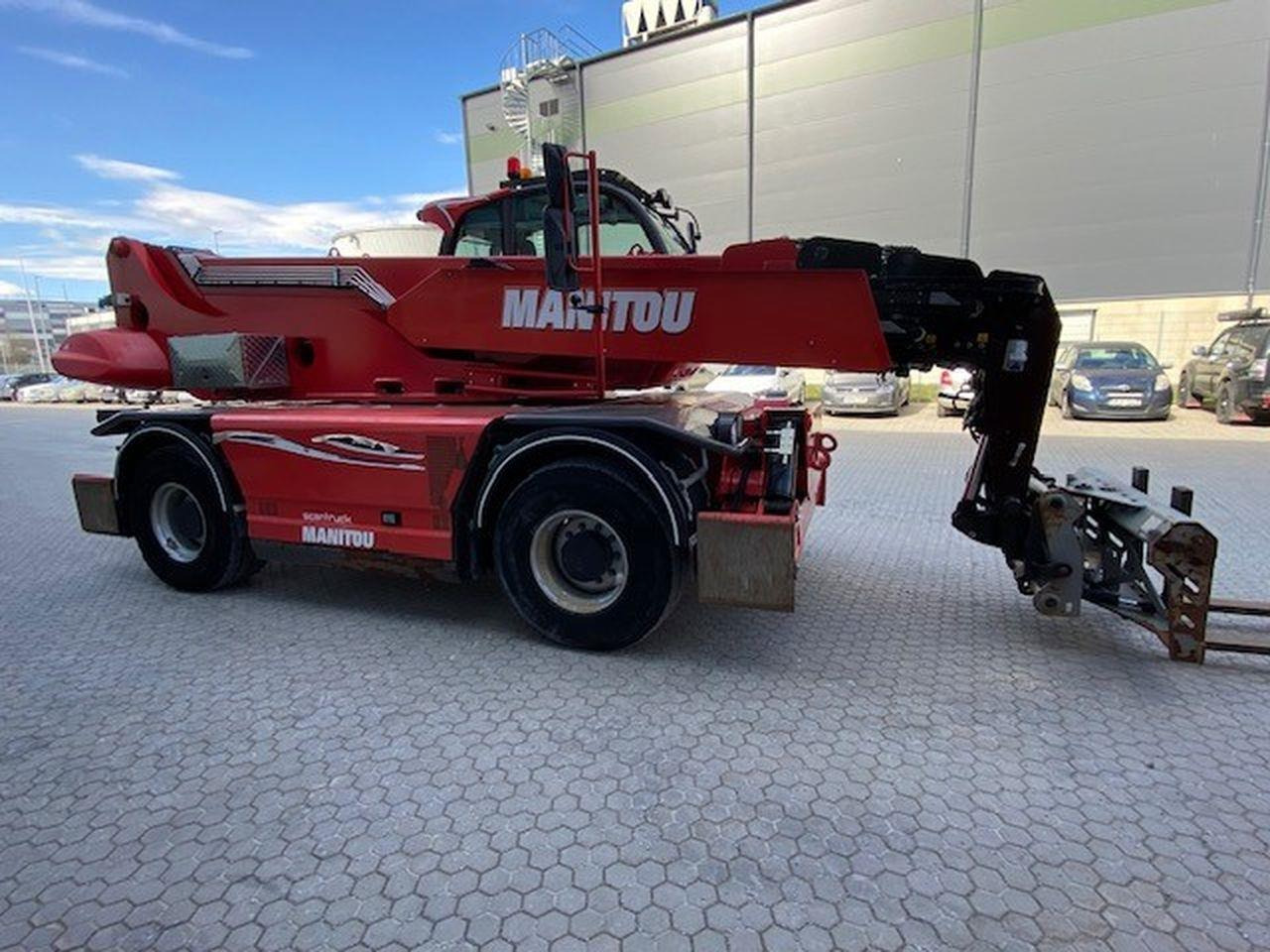 Manitou MRT2470 P+ - Телескопски ракувач: слика 4 Manitou MRT2470 P+ - Телескопски ракувач: слика 4