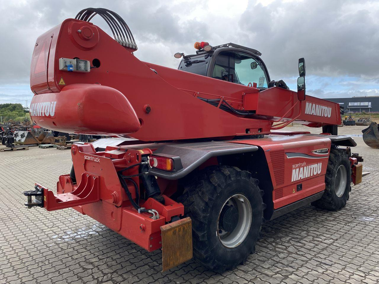 Manitou MRT2550P+ ST4 - Телескопски ракувач: слика 4 Manitou MRT2550P+ ST4 - Телескопски ракувач: слика 4