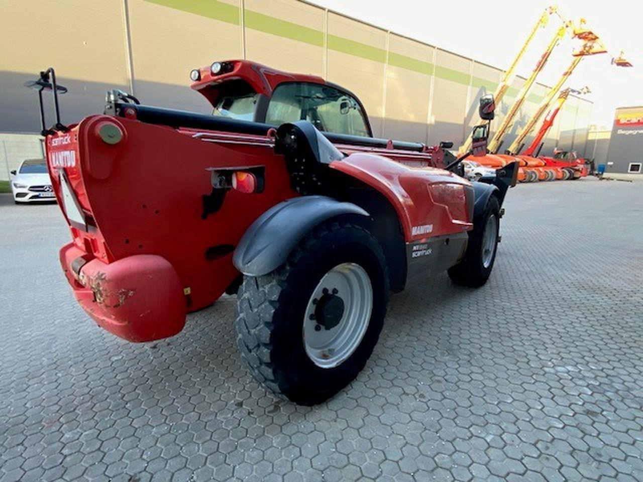 Manitou MT1840 ST4 - Телескопски ракувач: слика 3 Manitou MT1840 ST4 - Телескопски ракувач: слика 3
