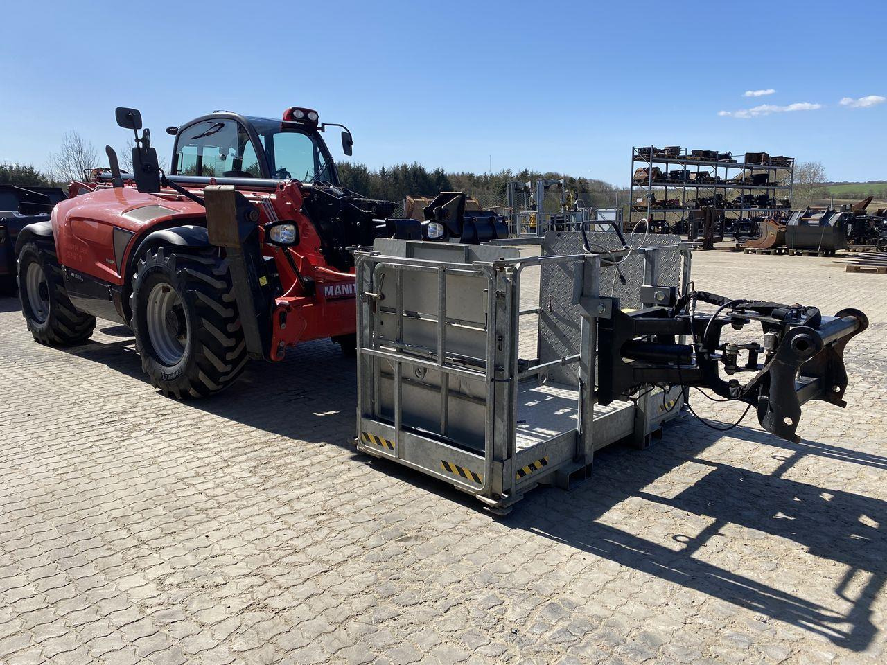 Manitou MT1840A ST3B - Телескопски ракувач: слика 5 Manitou MT1840A ST3B - Телескопски ракувач: слика 5