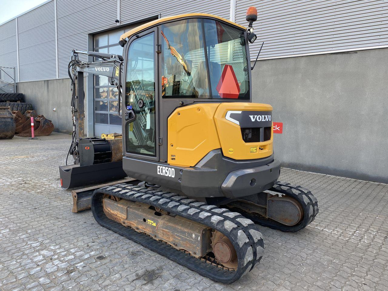 Volvo ECR50 - Мини багер: слика 2 Volvo ECR50 - Мини багер: слика 2