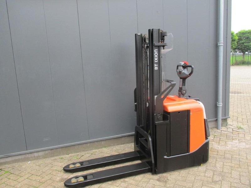 BT SPE125 - Вилушкар за палети: слика 2 BT SPE125 - Вилушкар за палети: слика 2