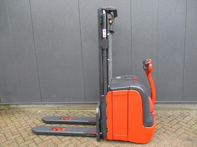 Linde L16 - Сложувач: слика 2 Linde L16 - Сложувач: слика 2