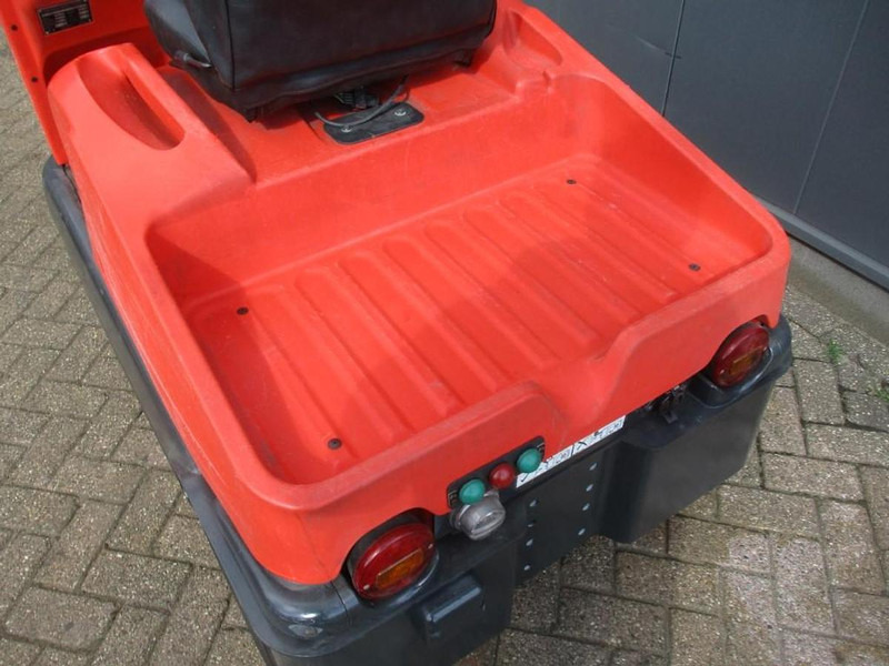 Linde P 60 - Тракторче за влечење: слика 4 Linde P 60 - Тракторче за влечење: слика 4