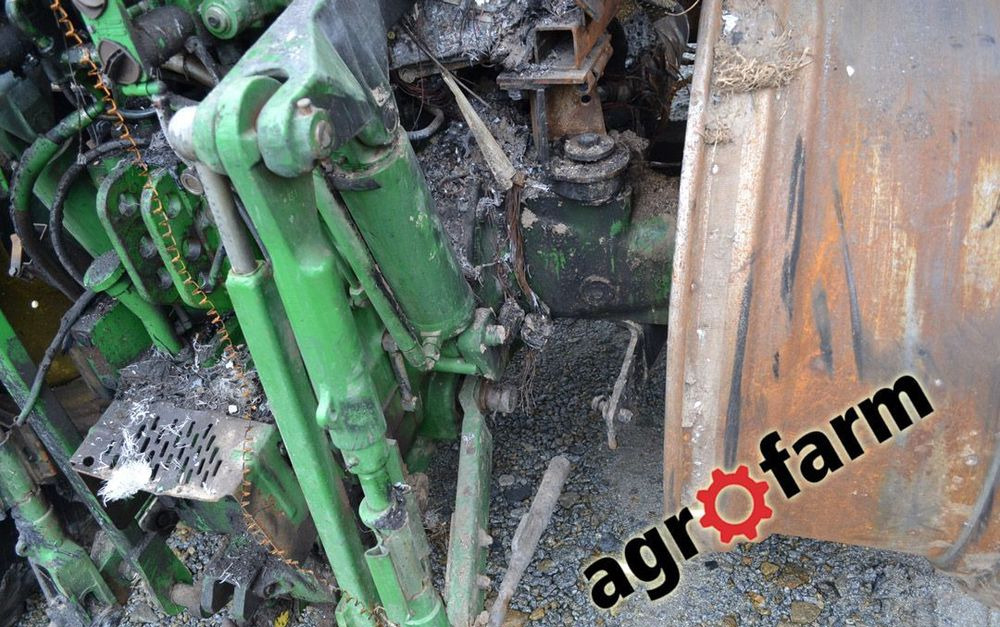 John Deere części używane 6930 6830 6630 silnik most skrzynia zwolnica piasta zębatka koło zębate oś - Менувач за Земјоделска машина: слика 4 John Deere części używane 6930 6830 6630 silnik most skrzynia zwolnica piasta zębatka koło zębate oś - Менувач за Земјоделска машина: слика 4