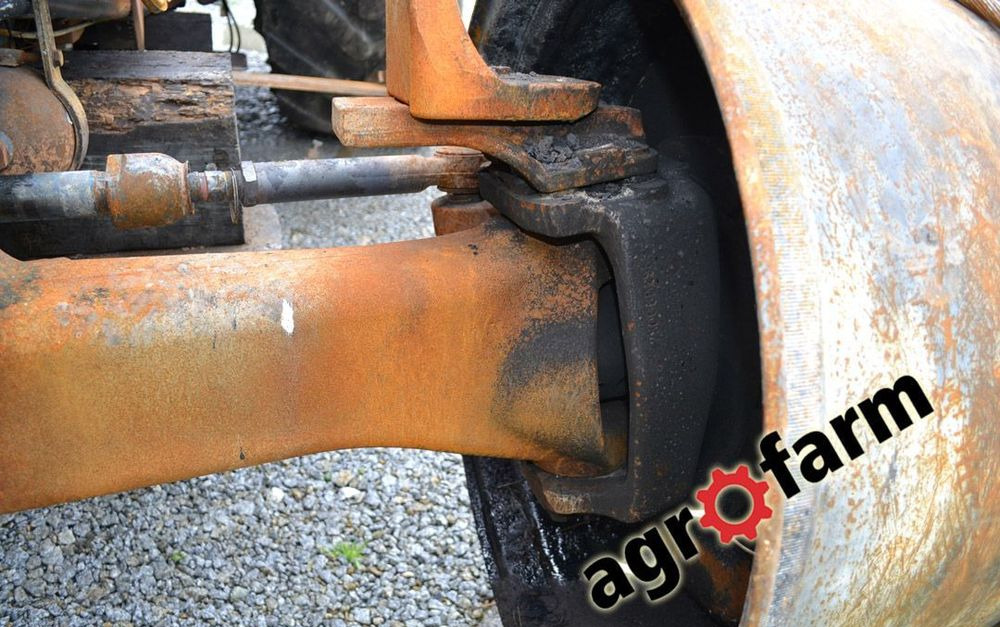 John Deere części używane 6930 6830 6630 silnik most skrzynia zwolnica piasta zębatka koło zębate oś - Менувач за Земјоделска машина: слика 5 John Deere części używane 6930 6830 6630 silnik most skrzynia zwolnica piasta zębatka koło zębate oś - Менувач за Земјоделска машина: слика 5