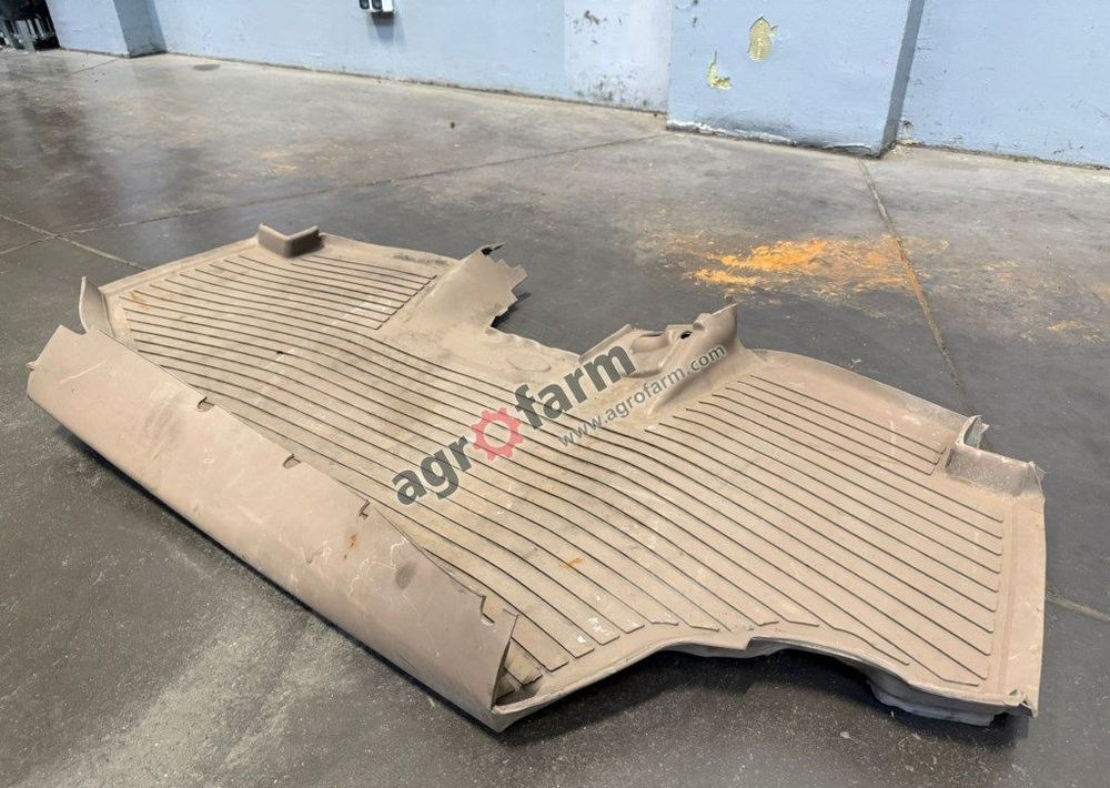 Mata podłogowa, John Deere 6155M - Кабина и ентериер: слика 1 Mata podłogowa, John Deere 6155M - Кабина и ентериер: слика 1