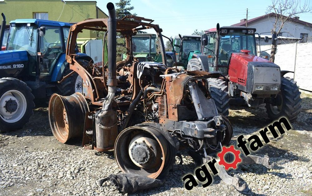 New Holland części używane T6.150 T6.120 T6.140 silnik most skrzynia zwolnica piasta zębatka układ - Менувач за Земјоделска машина: слика 1 New Holland części używane T6.150 T6.120 T6.140 silnik most skrzynia zwolnica piasta zębatka układ - Менувач за Земјоделска машина: слика 1