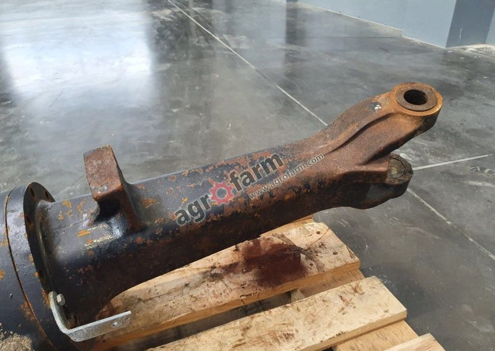 OBUDOWA MOSTU DEUTZ DX 4.10 4.30 4.50 10178 - Трансмисија: слика 1 OBUDOWA MOSTU DEUTZ DX 4.10 4.30 4.50 10178 - Трансмисија: слика 1