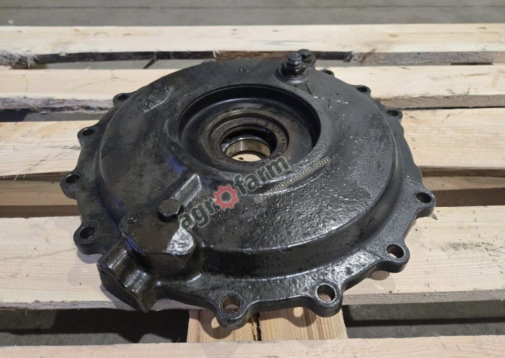 Pokrywa przedniej osi Fendt 936, 939, 922, 930. - Трансмисија: слика 2 Pokrywa przedniej osi Fendt 936, 939, 922, 930. - Трансмисија: слика 2