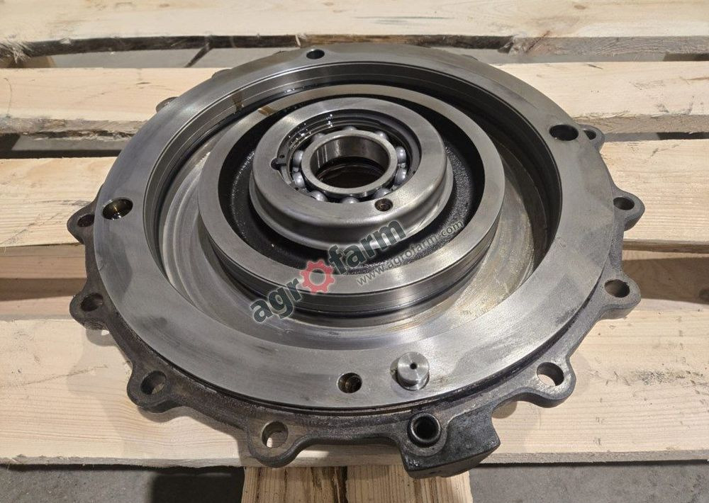 Pokrywa przedniej osi Fendt 936, 939, 922, 930. - Трансмисија: слика 1 Pokrywa przedniej osi Fendt 936, 939, 922, 930. - Трансмисија: слика 1