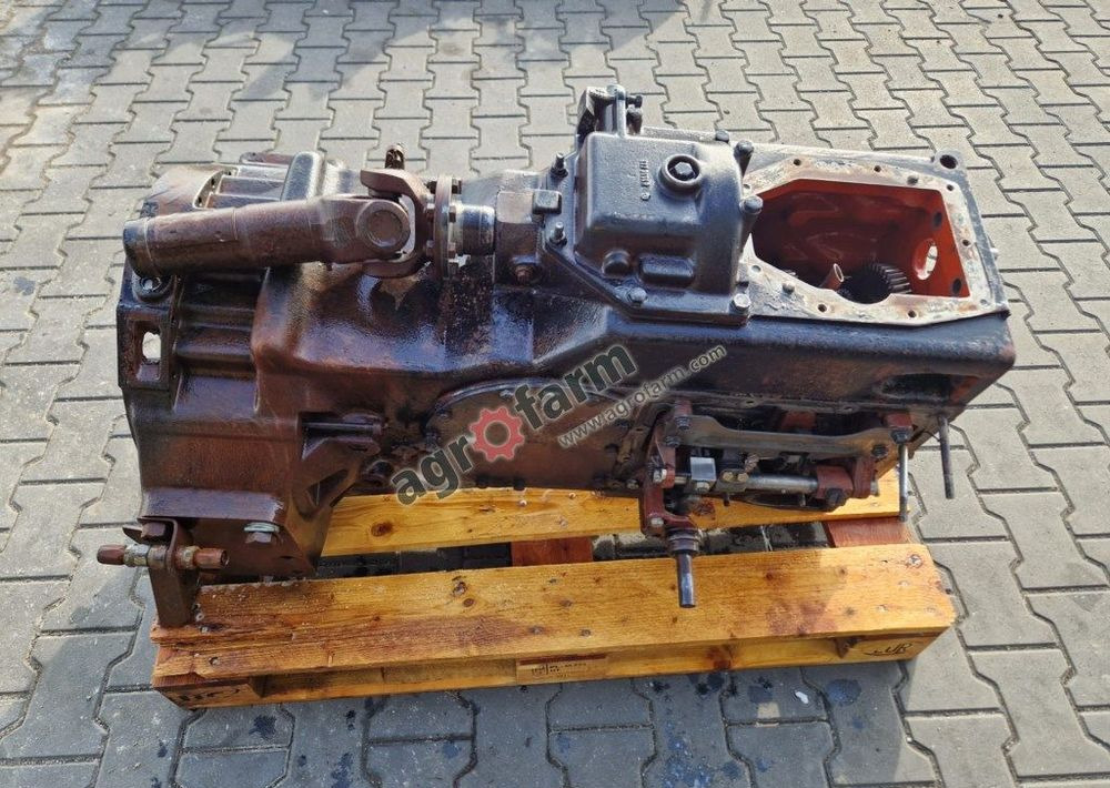 Skrzynia biegów Deutz DX 6.30 - Менувач: слика 1 Skrzynia biegów Deutz DX 6.30 - Менувач: слика 1