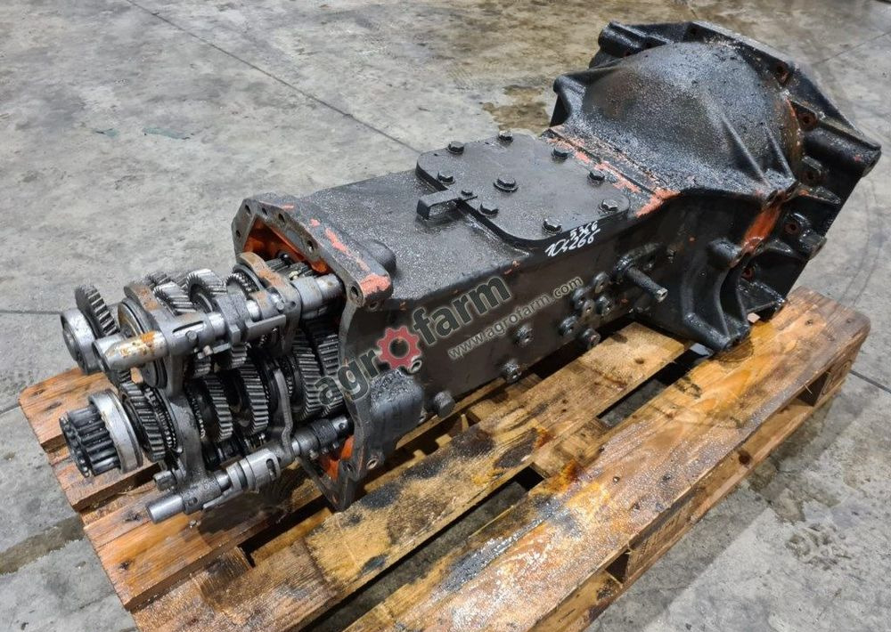 Skrzynia biegów Deutz Fahr Agroplus 70 0104639020 - Менувач: слика 1 Skrzynia biegów Deutz Fahr Agroplus 70 0104639020 - Менувач: слика 1