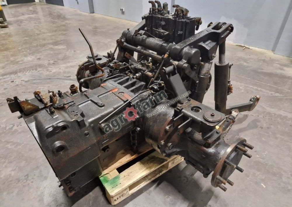 Менувач Skrzynia biegów, most tylny Deutz 2093417012: слика 1