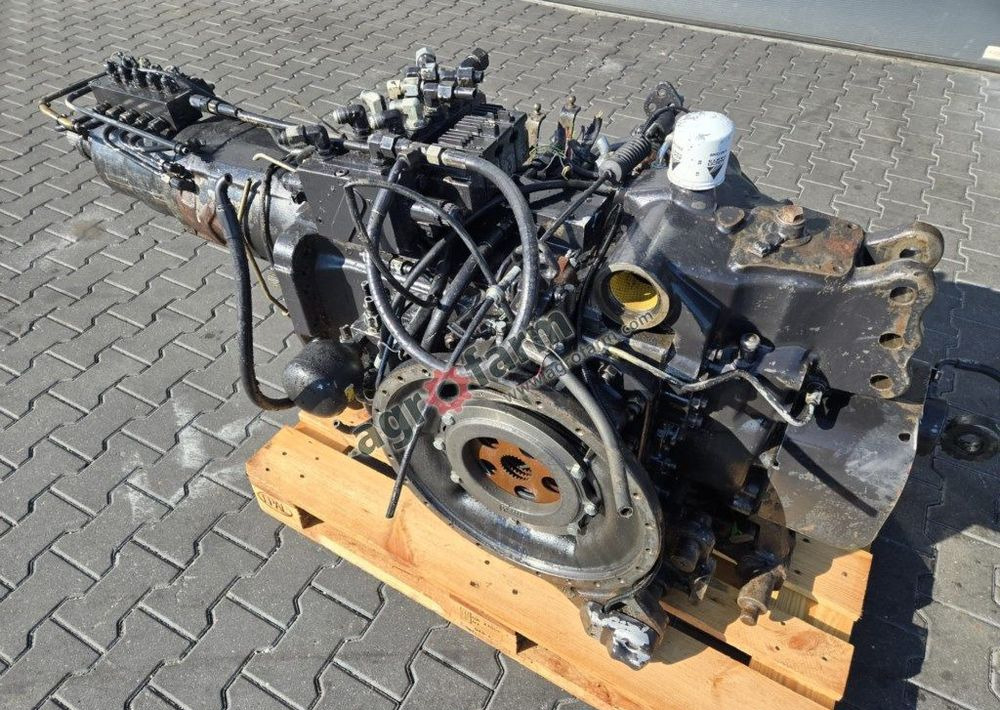 Skrzynia biegów, most tylny Valtra T171, T191 - Менувач: слика 1 Skrzynia biegów, most tylny Valtra T171, T191 - Менувач: слика 1