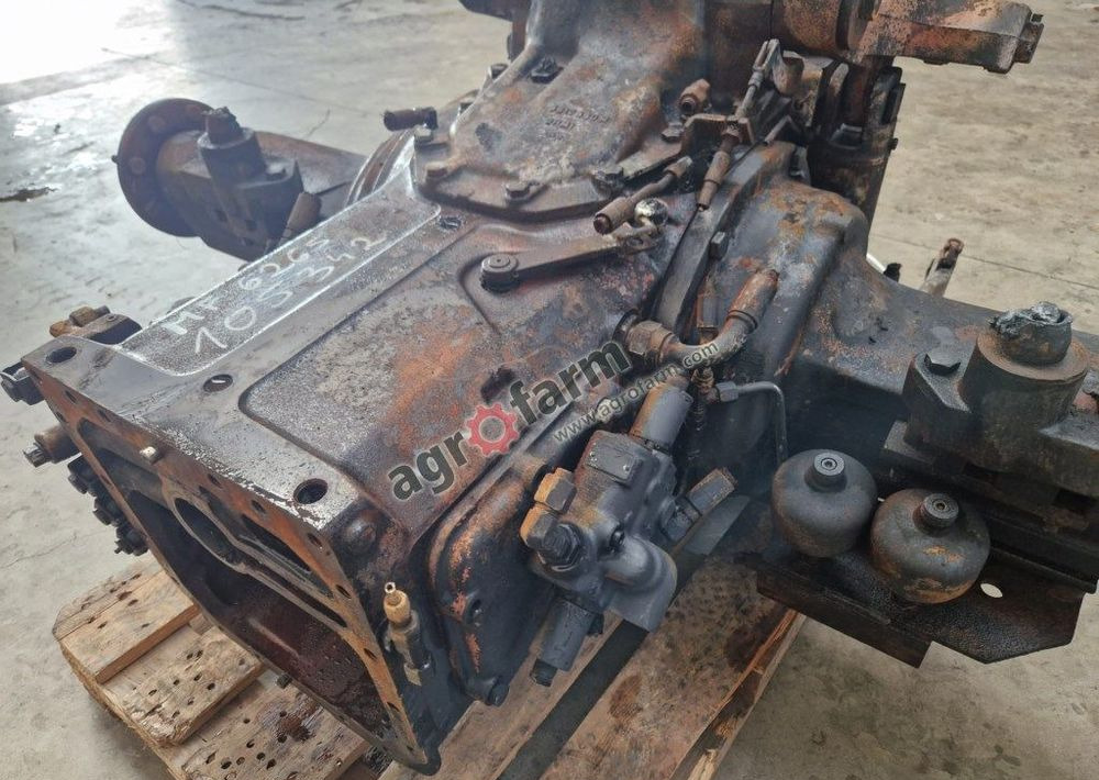 Tylny most Massey Ferguson 6265 851B2 - Трансмисија: слика 3 Tylny most Massey Ferguson 6265 851B2 - Трансмисија: слика 3