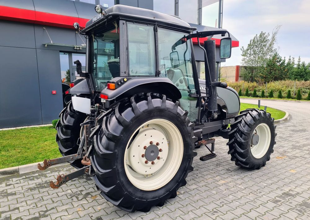 Valtra A93 - Трактор: слика 4 Valtra A93 - Трактор: слика 4