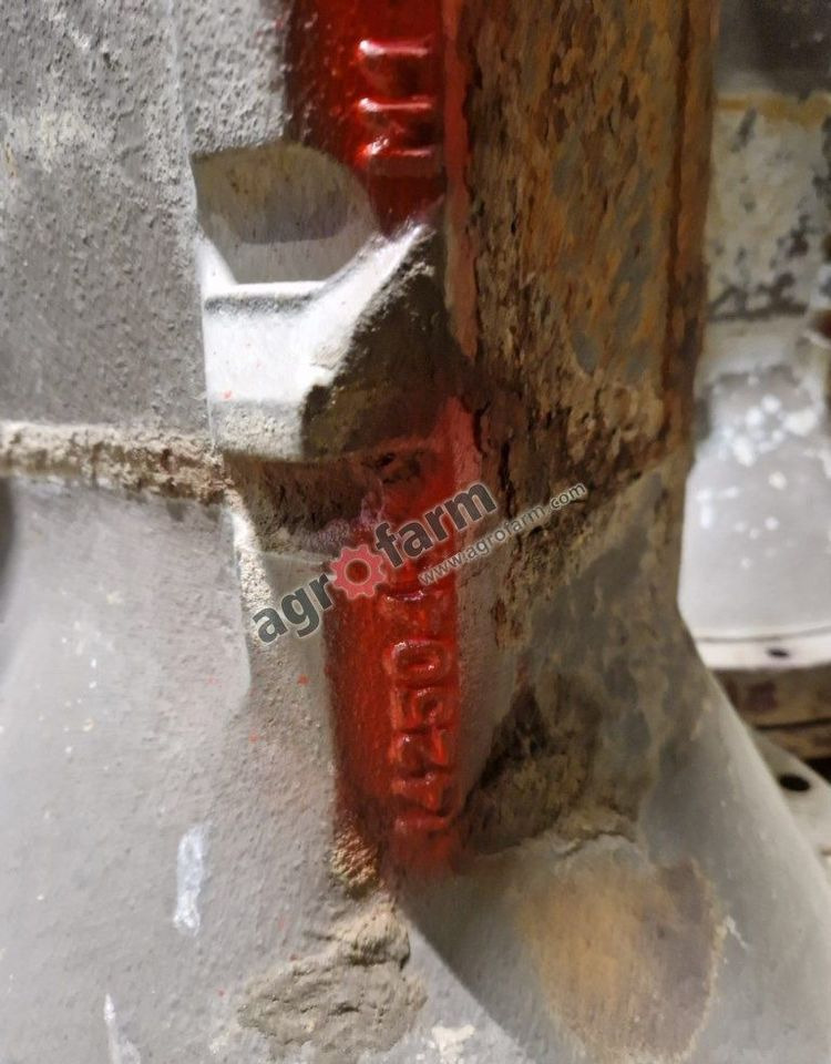 ZWOLNICA MASSEY FERGUSON 1014 1425015M1 - Трансмисија: слика 2 ZWOLNICA MASSEY FERGUSON 1014 1425015M1 - Трансмисија: слика 2