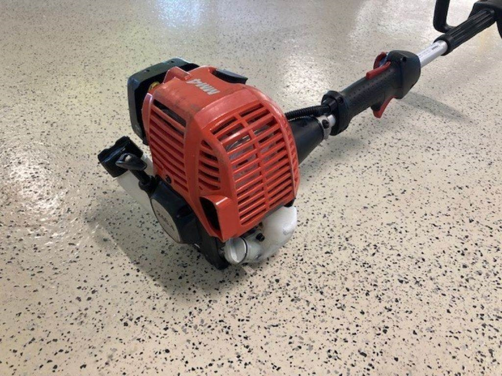 Dolmar LT-246.4 - Градинарска косилка: слика 2 Dolmar LT-246.4 - Градинарска косилка: слика 2