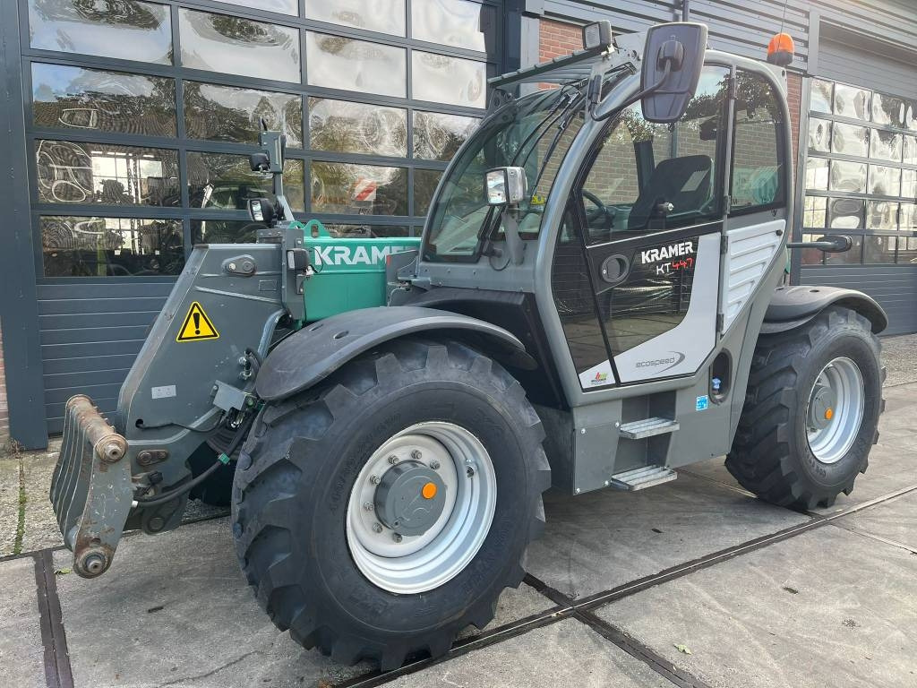 Kramer KT 447  - Телескопски ракувач: слика 3 Kramer KT 447  - Телескопски ракувач: слика 3