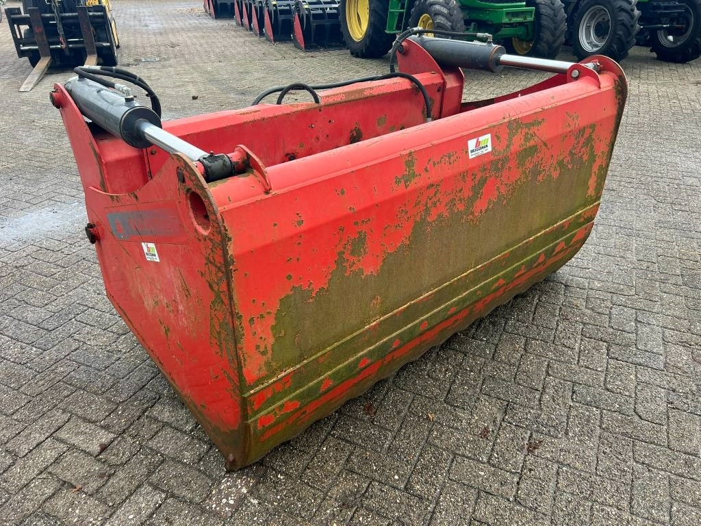 Mammut SB195M - Опрема за добиток: слика 5 Mammut SB195M - Опрема за добиток: слика 5