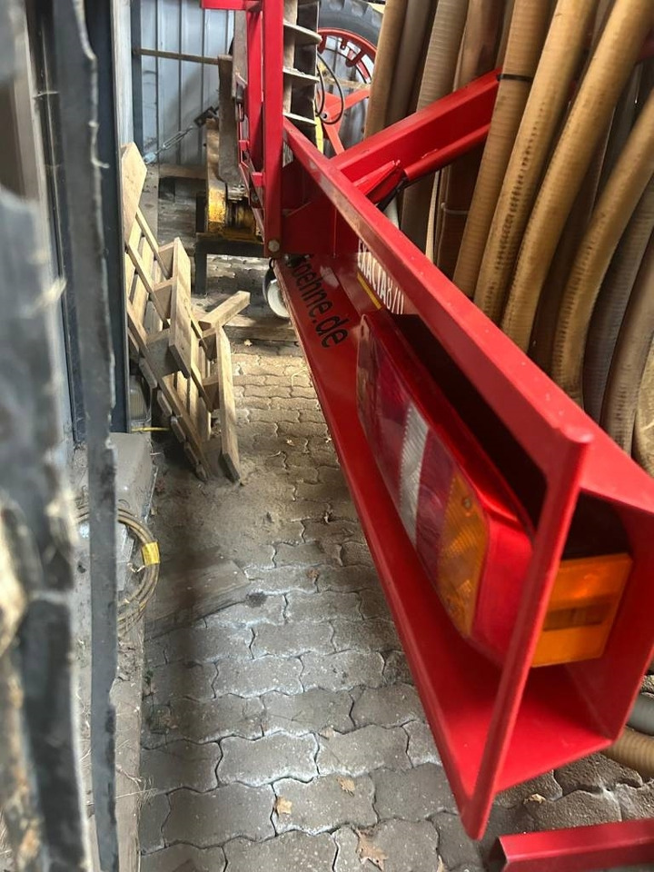 Schuitemaker Exacta 870 bemester  - Распрскувач на арско ѓубриво: слика 4 Schuitemaker Exacta 870 bemester  - Распрскувач на арско ѓубриво: слика 4