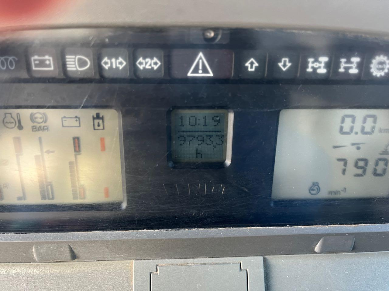 Fendt 718 Vario TMS - Трактор: слика 5 Fendt 718 Vario TMS - Трактор: слика 5