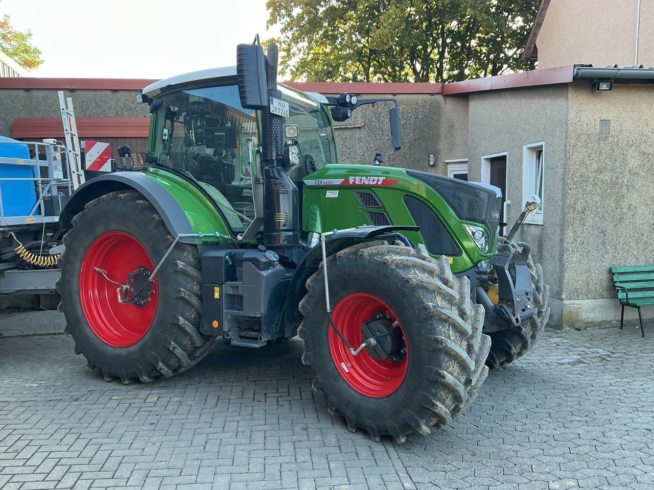 Fendt 724 Gen. 6 Profi Plus - Трактор: слика 5 Fendt 724 Gen. 6 Profi Plus - Трактор: слика 5