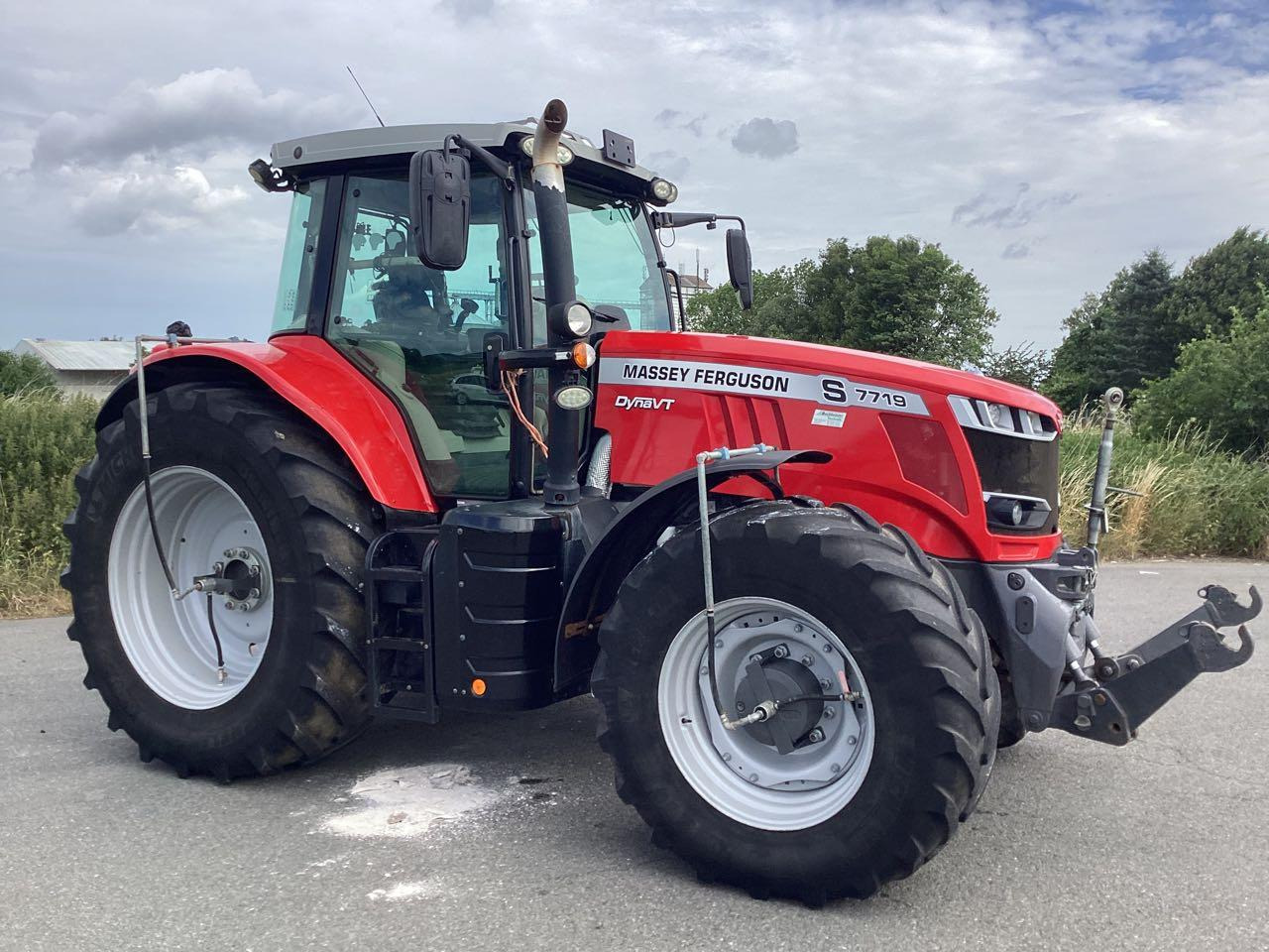 Massey Ferguson 7719 Exclusive Dyna VT - Трактор: слика 5 Massey Ferguson 7719 Exclusive Dyna VT - Трактор: слика 5