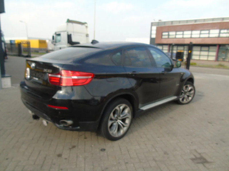 BMW X6 335 i + luxe edition + automatic - SUV: слика 5 BMW X6 335 i + luxe edition + automatic - SUV: слика 5