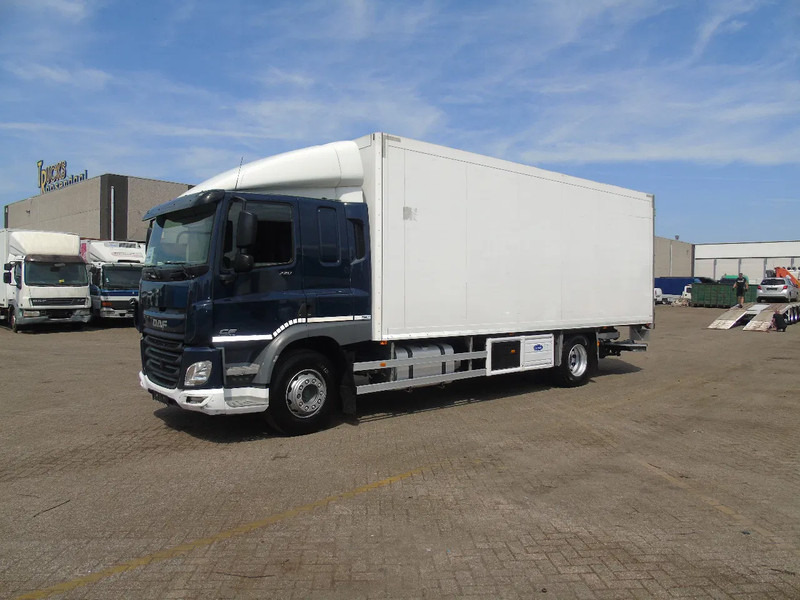 DAF CF 220 + CARRIER + EURO 6 + LIFT - Камион ладилник: слика 2 DAF CF 220 + CARRIER + EURO 6 + LIFT - Камион ладилник: слика 2