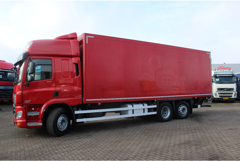 DAF CF 330 + 6X2 + LIFT - Камион сандучар: слика 5 DAF CF 330 + 6X2 + LIFT - Камион сандучар: слика 5