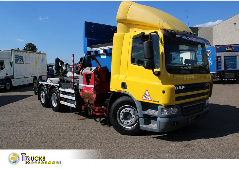 DAF CF 75 .310 + 6X2 STEERING - Камион за ѓубре: слика 1 DAF CF 75 .310 + 6X2 STEERING - Камион за ѓубре: слика 1