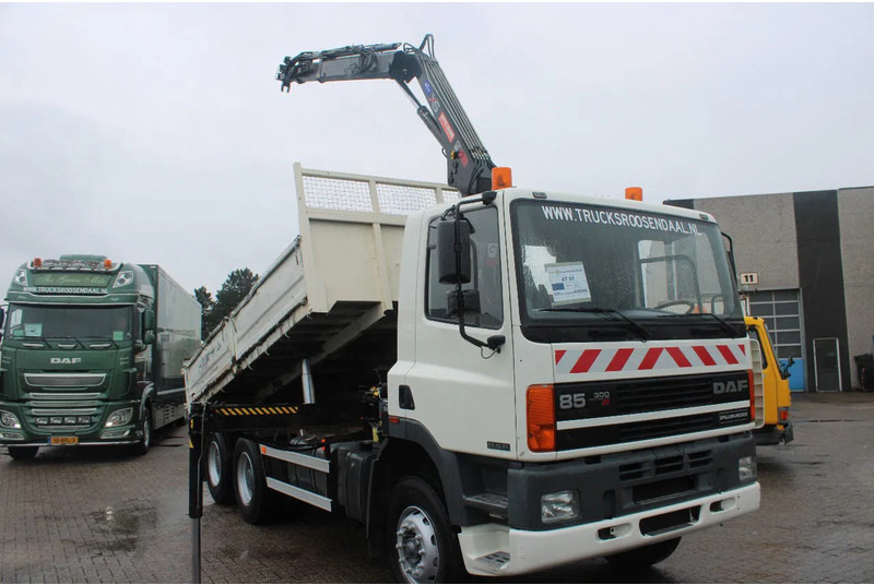 DAF Kipper 6x4 + SPRING + EURO 1 + no CRANE + Manuel + BE apk 09-2024 - Кипер: слика 3 DAF Kipper 6x4 + SPRING + EURO 1 + no CRANE + Manuel + BE apk 09-2024 - Кипер: слика 3