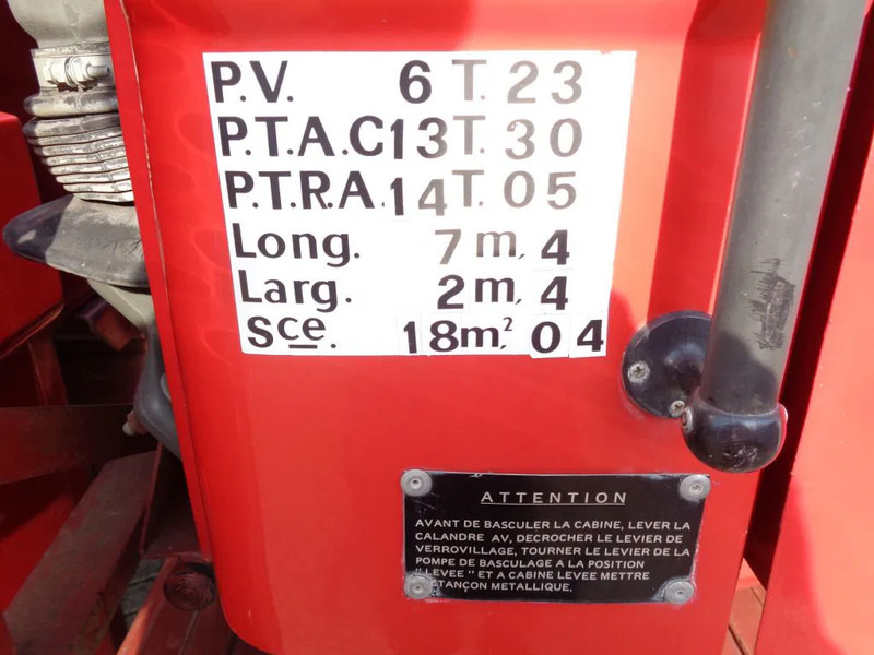 Противпожарен камион Iveco 135-17 Manual + Firetruck: слика 20