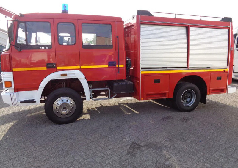 Противпожарен камион Iveco 135-17 Manual + Firetruck: слика 6