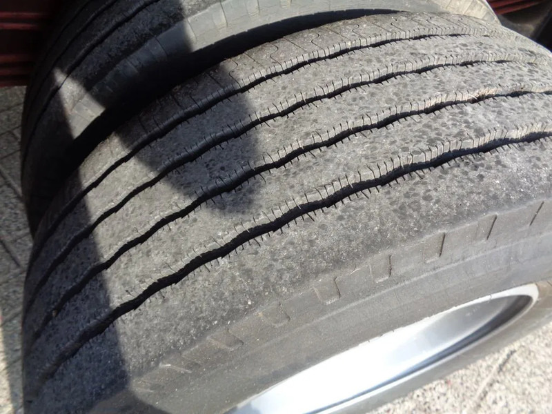 Противпожарен камион Iveco 135-17 Manual + Firetruck: слика 18