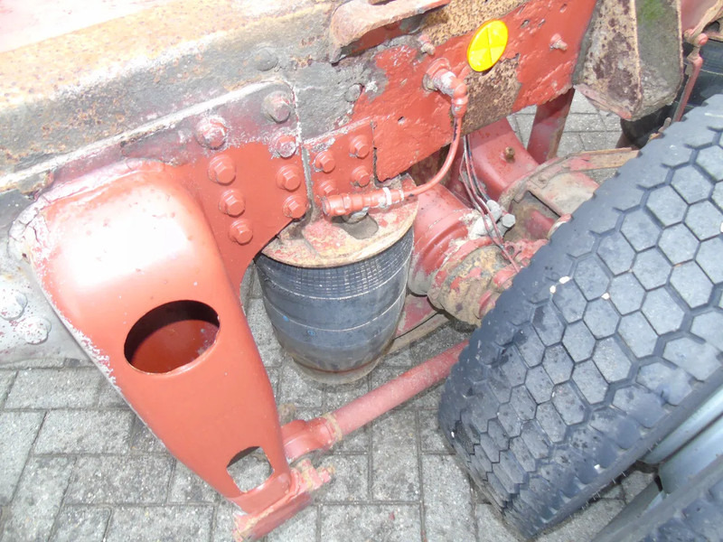 Камион со кабинска шасија Iveco Eurocargo 120E18 + MANUAL: слика 19 Камион со кабинска шасија Iveco Eurocargo 120E18 + MANUAL: слика 19